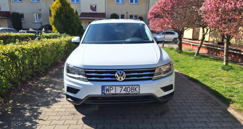 Volkswagen Tiguan cena 128000 przebieg: 19100, rok produkcji 2020 z Piaseczno małe 154